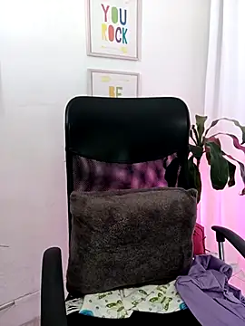 kim7  online show from 7, 3, 2026