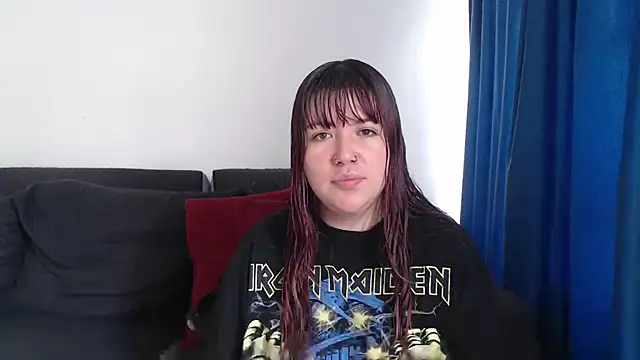 Snapshot of evilheart_69 chatting on 27, 3, 2026 evilheart 69 online show from 27, 3, 2026