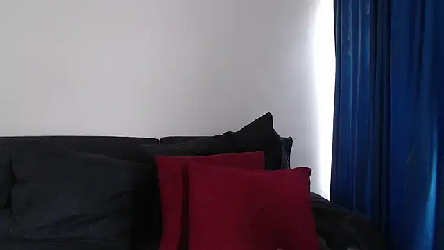 Snapshot of evilheart_69 chatting on 6, 4, 2026 evilheart 69 online show from 6, 4, 2026