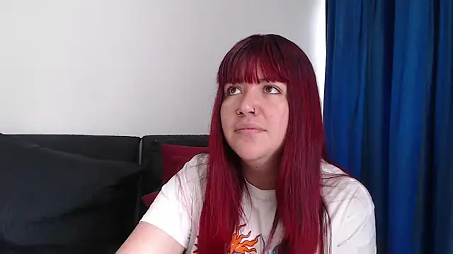 Snapshot of evilheart_69 chatting on 7, 4, 2026 evilheart 69 online show from 7, 4, 2026