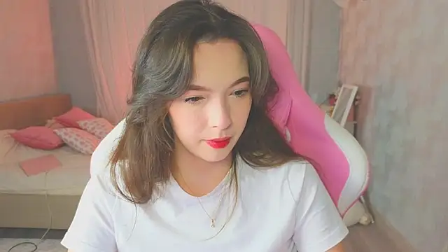 yuna sunshy online show from 16, 10, 2025