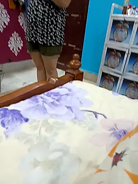 Snapshot of indiancouple659 chatting on 16, 2, 2026 indiancouple659 online show from 16, 2, 2026