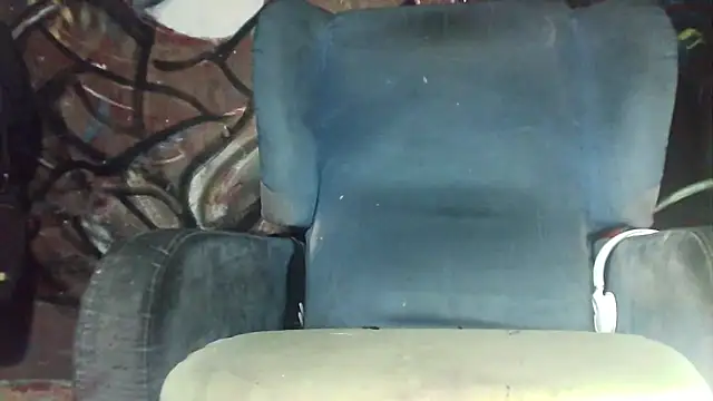 Snapshot of lovehairymature90 chatting on 29, 10, 2025 lovehairymature90 online show from 29, 10, 2025