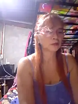 Snapshot of SexyHottMom chatting on 14, 2, 2026 SexyHottMom online show from 14, 2, 2026