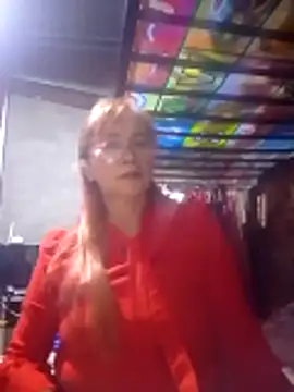 Snapshot of SexyHottMom chatting on 15, 2, 2026 SexyHottMom online show from 15, 2, 2026