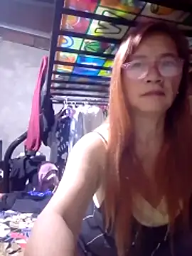 Snapshot of SexyHottMom chatting on 16, 2, 2026 SexyHottMom online show from 16, 2, 2026