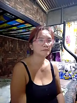 Snapshot of SexyHottMom chatting on 14, 3, 2026 SexyHottMom online show from 14, 3, 2026