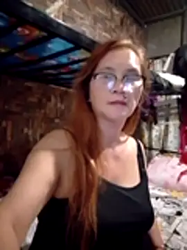 SexyHottMom online show from 3, 5, 2026