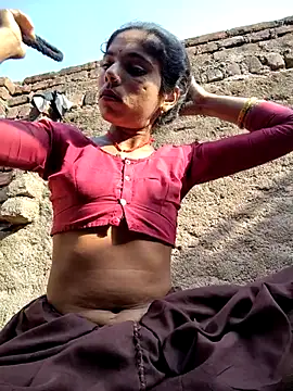 Snapshot of Sonam_mehta chatting on 4, 4, 2026 Sonam mehta online show from 4, 4, 2026