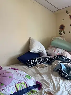 Snapshot of MiaRousexxx_ chatting on 4, 10, 2025 MiaRousexxx online show from 4, 10, 2025