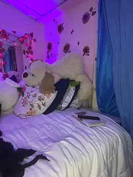 Snapshot of MiaRousexxx_ chatting on 23, 11, 2025 MiaRousexxx online show from 23, 11, 2025