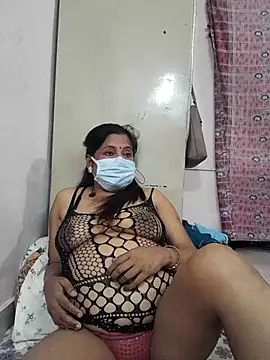 mature mimi online show from 27, 3, 2026