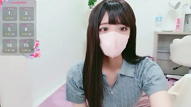 Reina Fcup online show from 28, 6, 2026
