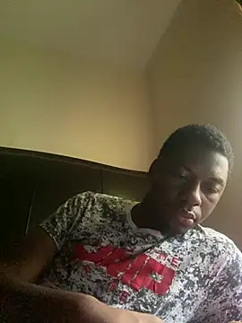 Snapshot of ThickDic28 chatting on 10, 4, 2026 ThickDic28 online show from 10, 4, 2026