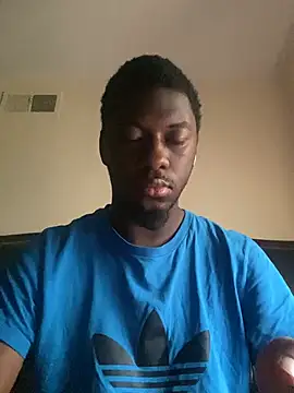 Snapshot of ThickDic28 chatting on 14, 4, 2026 ThickDic28 online show from 14, 4, 2026