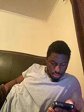Snapshot of ThickDic28 chatting on 29, 4, 2026 ThickDic28 online show from 29, 4, 2026