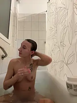 Emilia Mausi online show from 24, 11, 2025