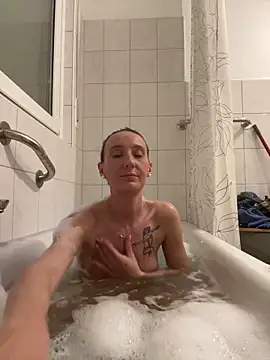 Emilia Mausi online show from 26, 4, 2026