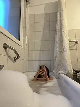 Emilia Mausi online show from 11, 5, 2026