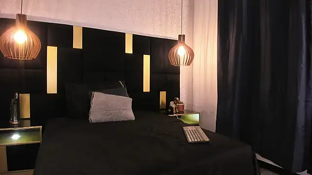 Lucio  Fox online show from 6, 3, 2026