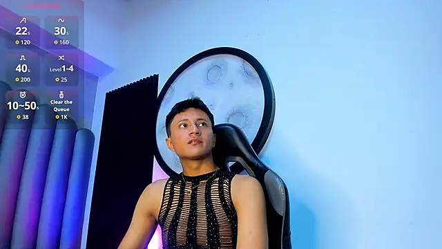  Leohot  online show from 14, 11, 2025