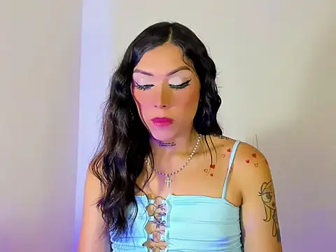 Megan Gil  online show from 21, 9, 2025