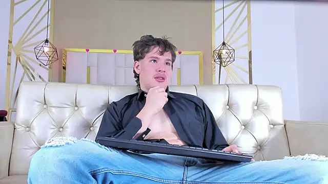 Snapshot of SEXYBOY_VC chatting on 23, 10, 2025 SEXYBOY VC online show from 23, 10, 2025