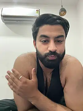 hottestboy03 online show from 14, 3, 2026