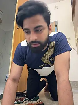 hottestboy03 online show from 24, 3, 2026