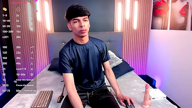 OnlyJos online show from 14, 11, 2025