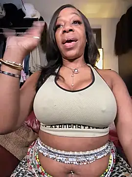 Snapshot of Kennady_Buxum_Goddess chatting on 4, 2, 2026 Kennady Buxum Goddess online show from 4, 2, 2026