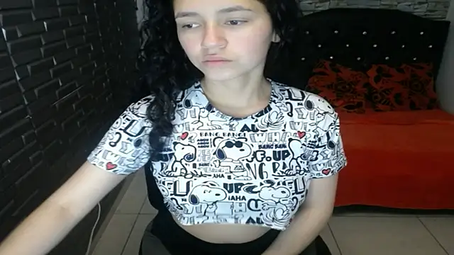 Snapshot of sofia_ginevra chatting on 21, 11, 2025 sofia ginevra online show from 21, 11, 2025