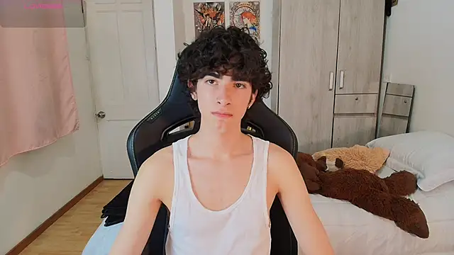 Nude Boy18 online show from 7, 5, 2026