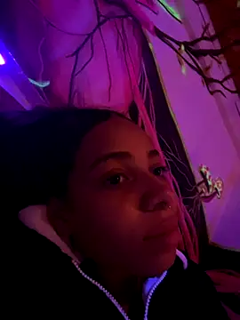 Snapshot of yumi_hanna chatting on 21, 9, 2025 yumi hanna online show from 21, 9, 2025