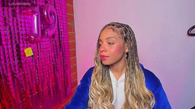 Snapshot of yumi_hanna chatting on 30, 9, 2025 yumi hanna online show from 30, 9, 2025