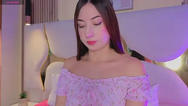 Snapshot of SofiJones_ chatting on 10, 1, 2026 SofiJones online show from 10, 1, 2026