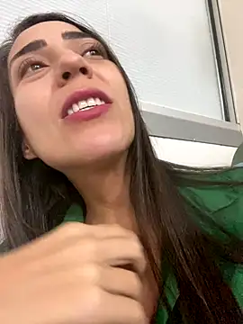 Snapshot of lucioliveira chatting on 8, 10, 2025 lucioliveira online show from 8, 10, 2025