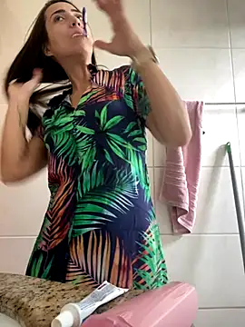 Snapshot of lucioliveira chatting on 5, 11, 2025 lucioliveira online show from 5, 11, 2025