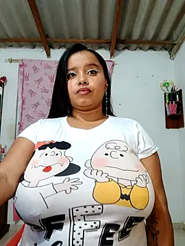 Snapshot of Liz__stone chatting on 24, 11, 2025 Liz stone online show from 24, 11, 2025