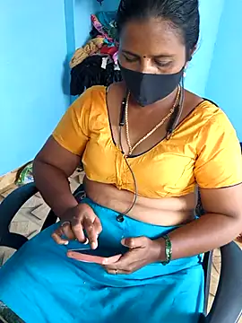Snapshot of Tamil_Sweety chatting on 12, 9, 2025 Tamil Sweety online show from 12, 9, 2025