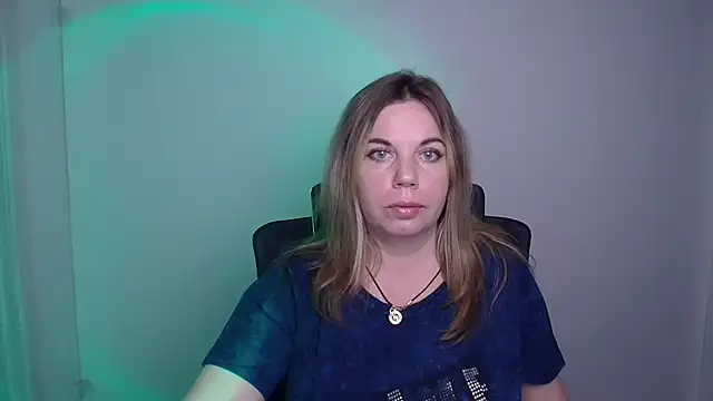 Snapshot of Jessica_Amore chatting on 11, 9, 2025 Jessica Amore online show from 11, 9, 2025