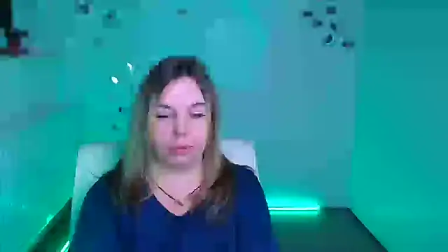 Snapshot of Jessica_Amore chatting on 3, 10, 2025 Jessica Amore online show from 3, 10, 2025