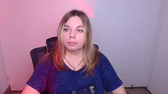 Snapshot of Jessica_Amore chatting on 6, 10, 2025 Jessica Amore online show from 6, 10, 2025