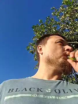 Amberdual online show from 15, 9, 2025