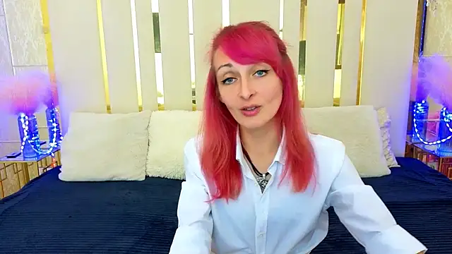 BrandyBloom online show from 26, 10, 2025