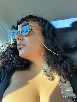 Snapshot of allybluee777 chatting on 23, 2, 2026 allybluee777 online show from 23, 2, 2026