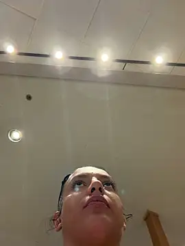 Snapshot of allybluee777 chatting on 1, 3, 2026 allybluee777 online show from 1, 3, 2026