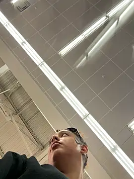 Snapshot of allybluee777 chatting on 3, 3, 2026 allybluee777 online show from 3, 3, 2026