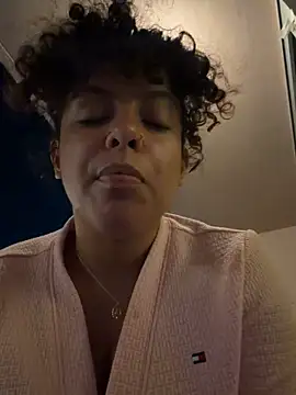 Snapshot of allybluee777 chatting on 26, 3, 2026 allybluee777 online show from 26, 3, 2026