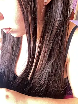 Malika khalid online show from 6, 10, 2025